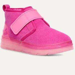UGG Neumel Clear Boots in Hot Pink
